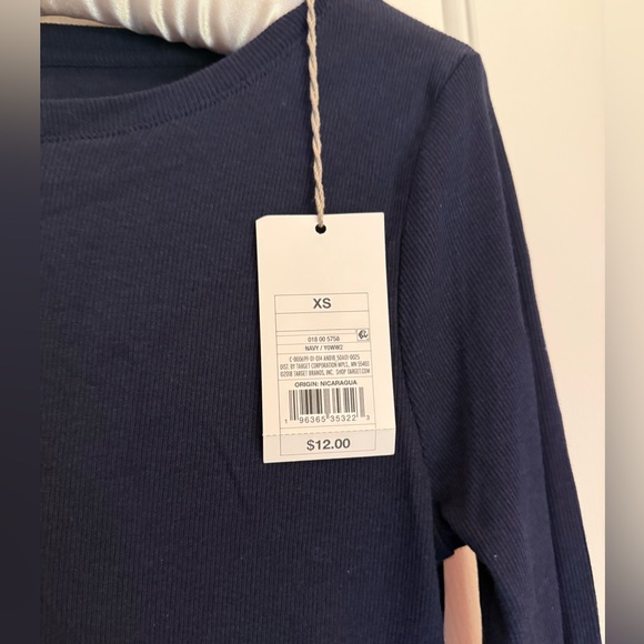 🦋Navy ribbed t shirt a new day crew neck Long sleeves size extra small NWT - Picture 2 of 6